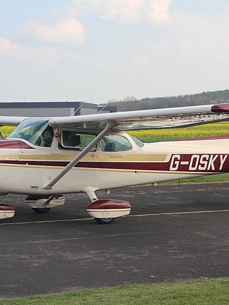 G-OSKY - Cessna