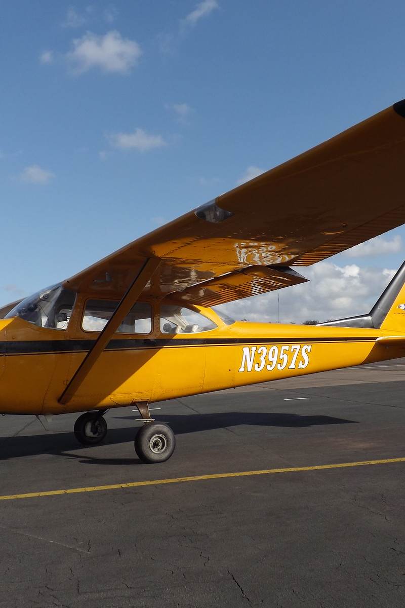 N3957S - Cessna