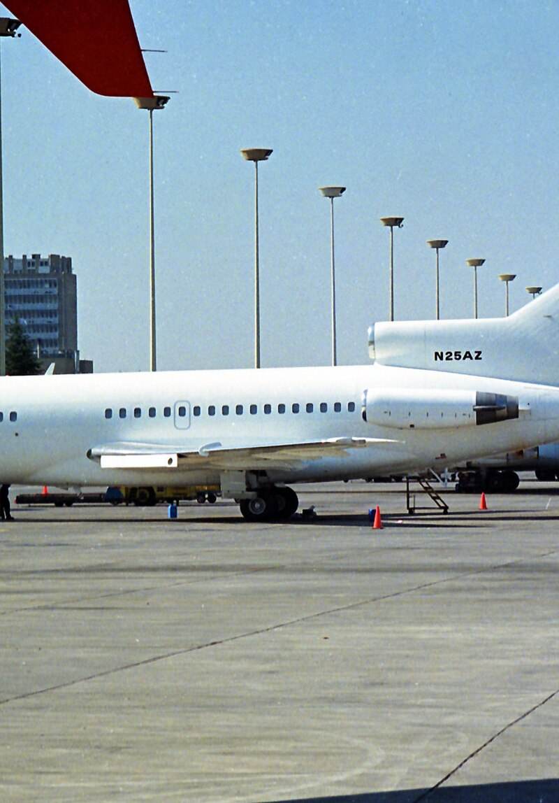 N25AZ - Boeing