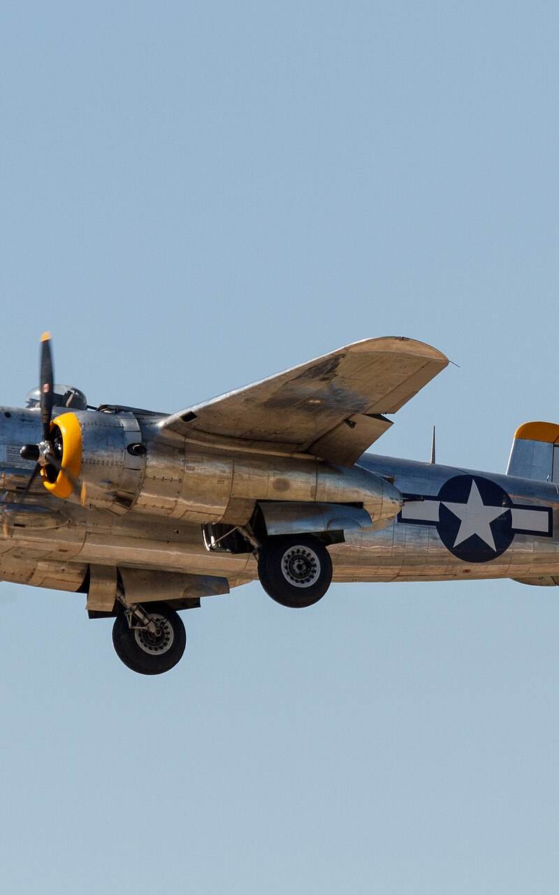 N25NA - Warbird