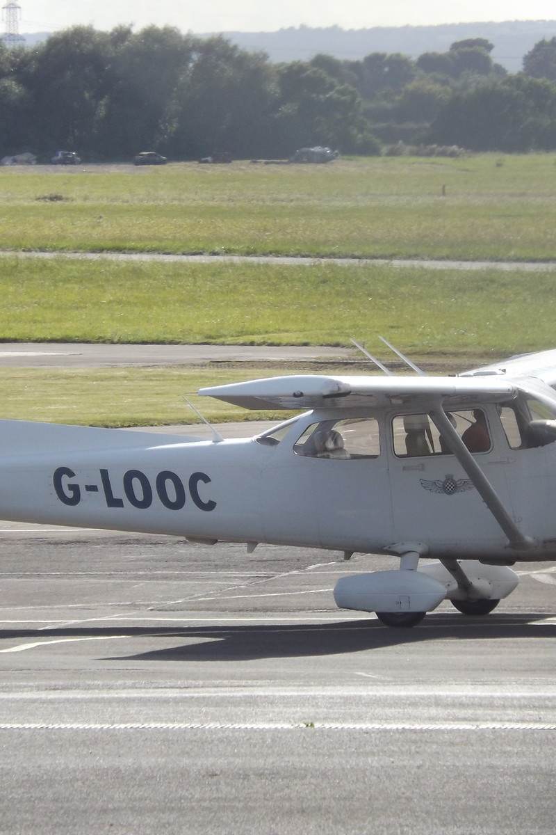 G-LOOC - Cessna