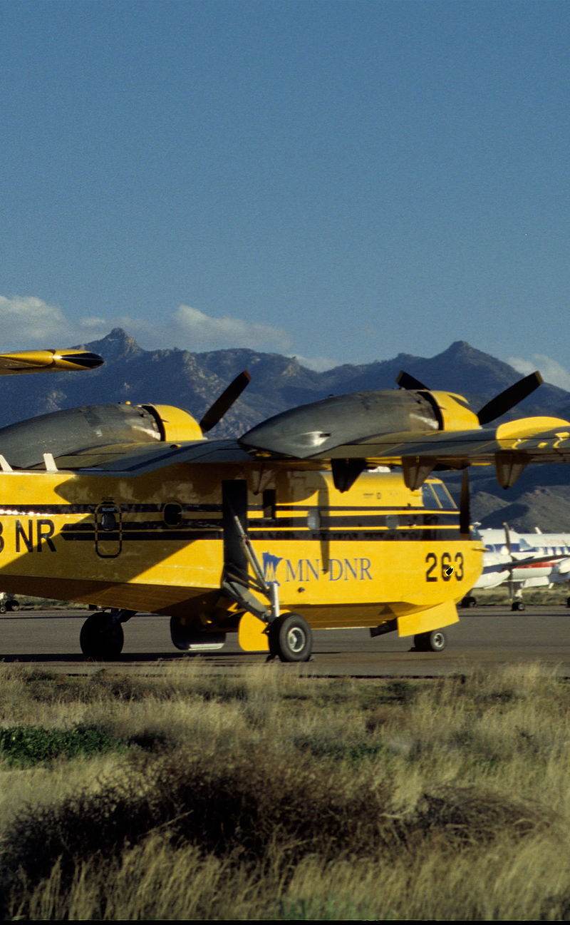 N263NR - Twin-engine aircraft