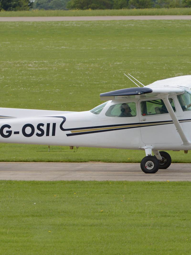 G-OSII - Cessna
