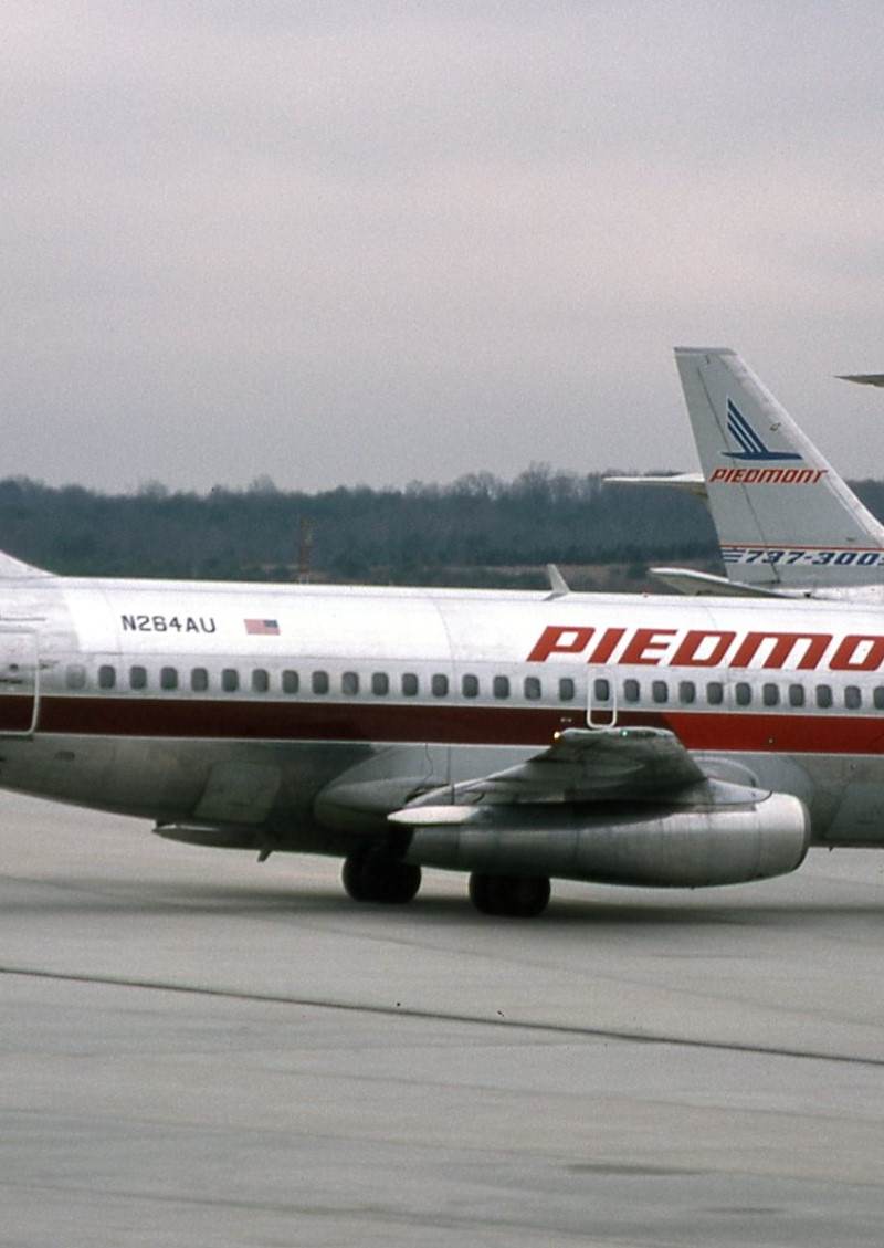 N264AU - Boeing