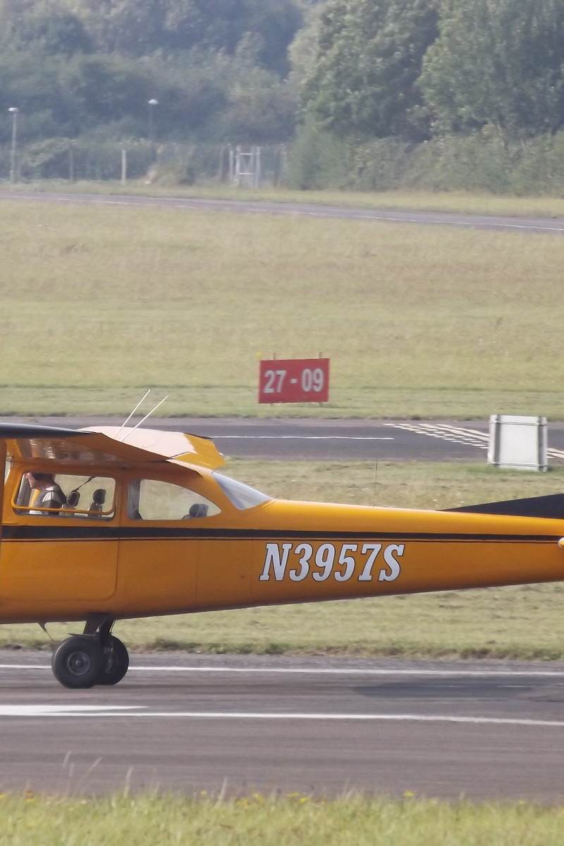 N3957S - Cessna