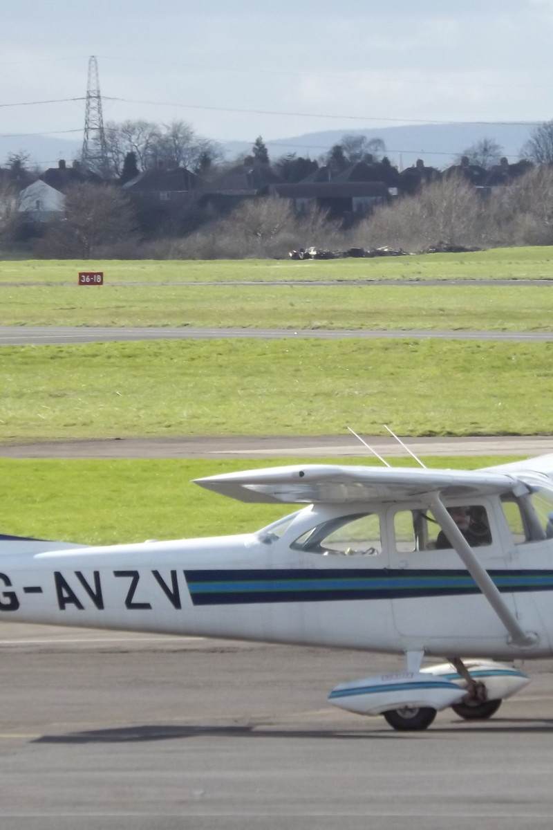 G-AVZV - Single-engine aircraft