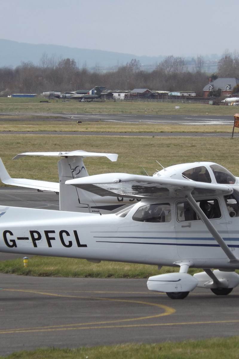 G-PFCL - Cessna