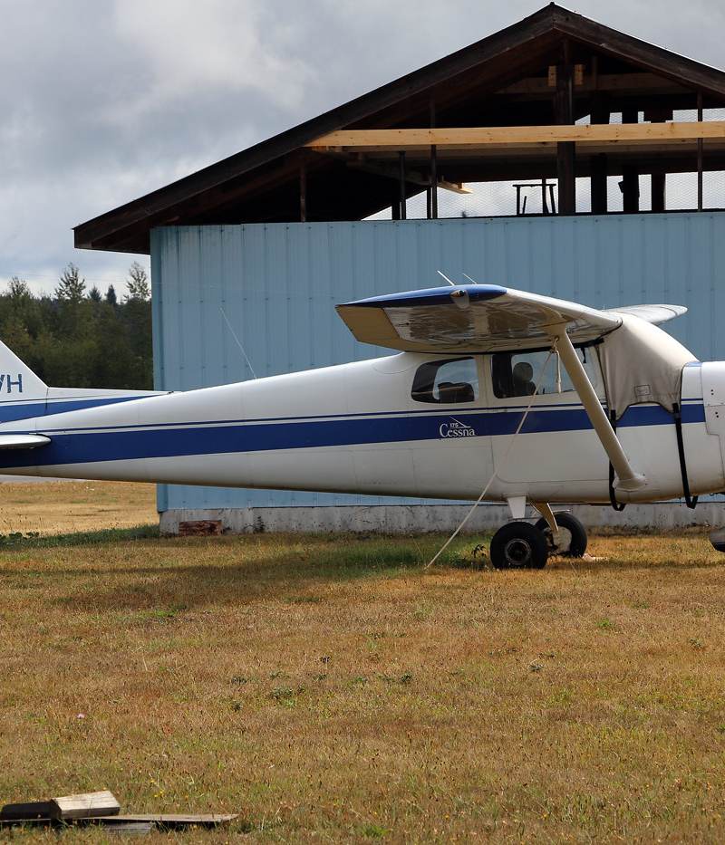 C-FLVH - Cessna