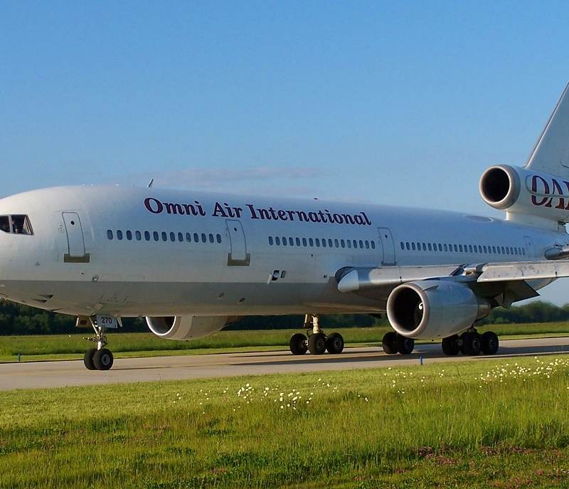 N270AX - Douglas