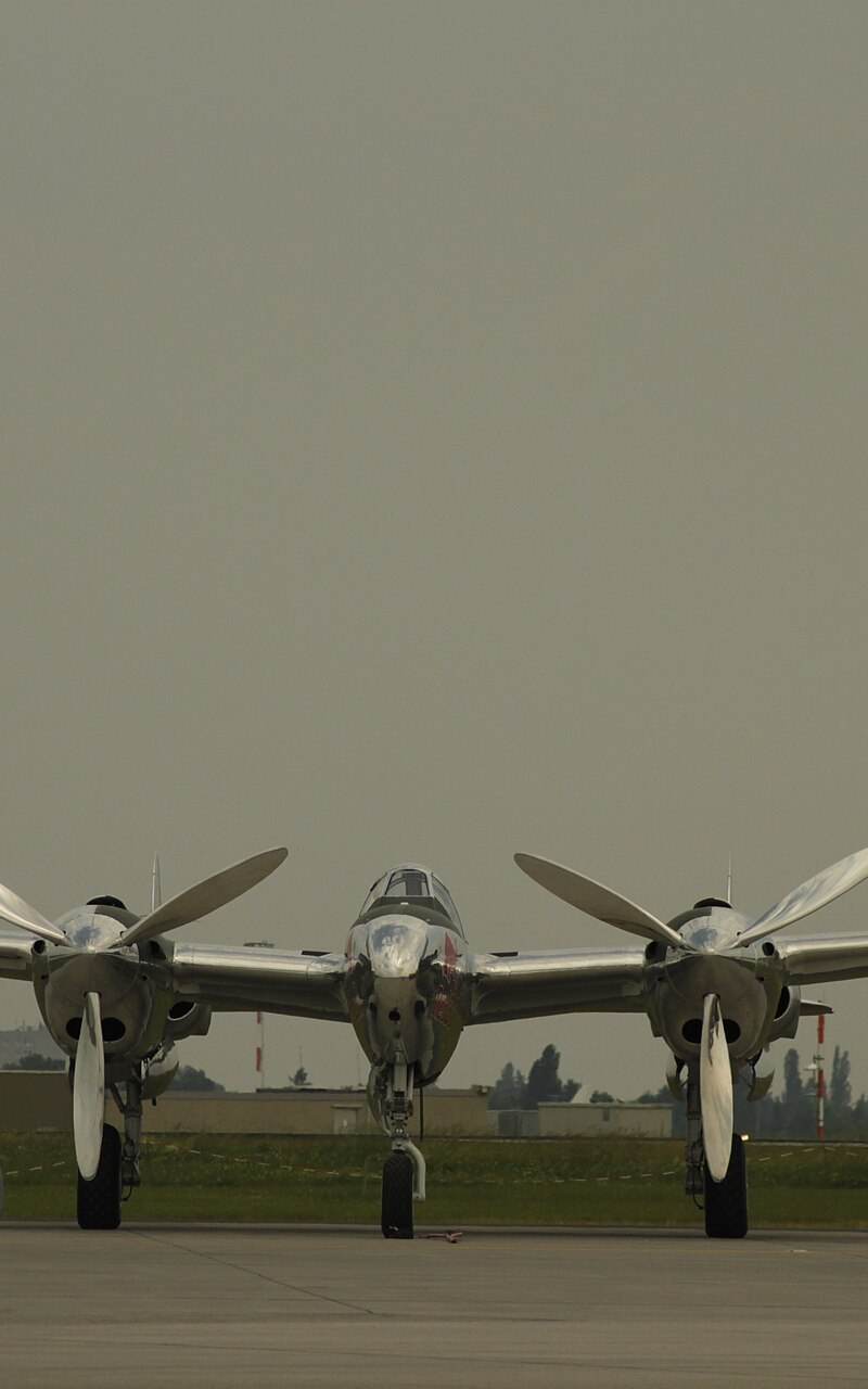 N25Y - Lockheed