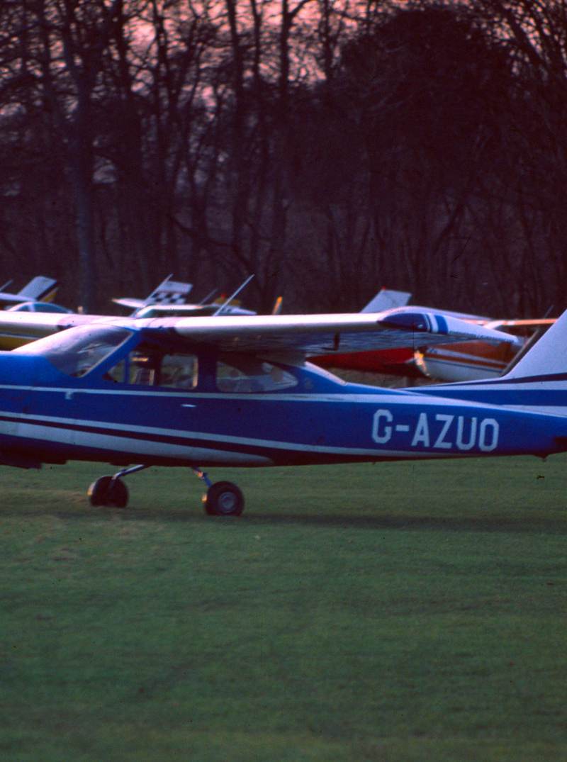 G-AZUO - Single-engine aircraft