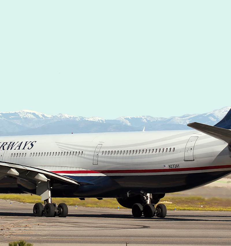 N272AY - Twin-engine aircraft