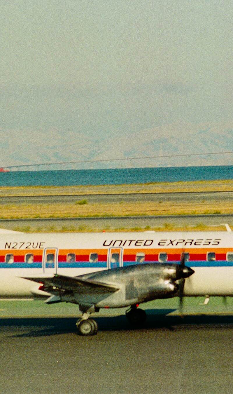 N272UE - Embraer
