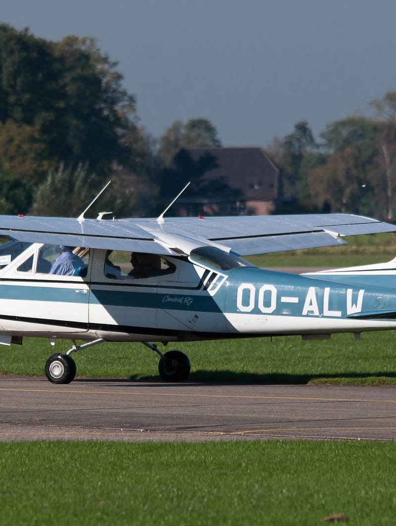 OO-ALW - Cessna