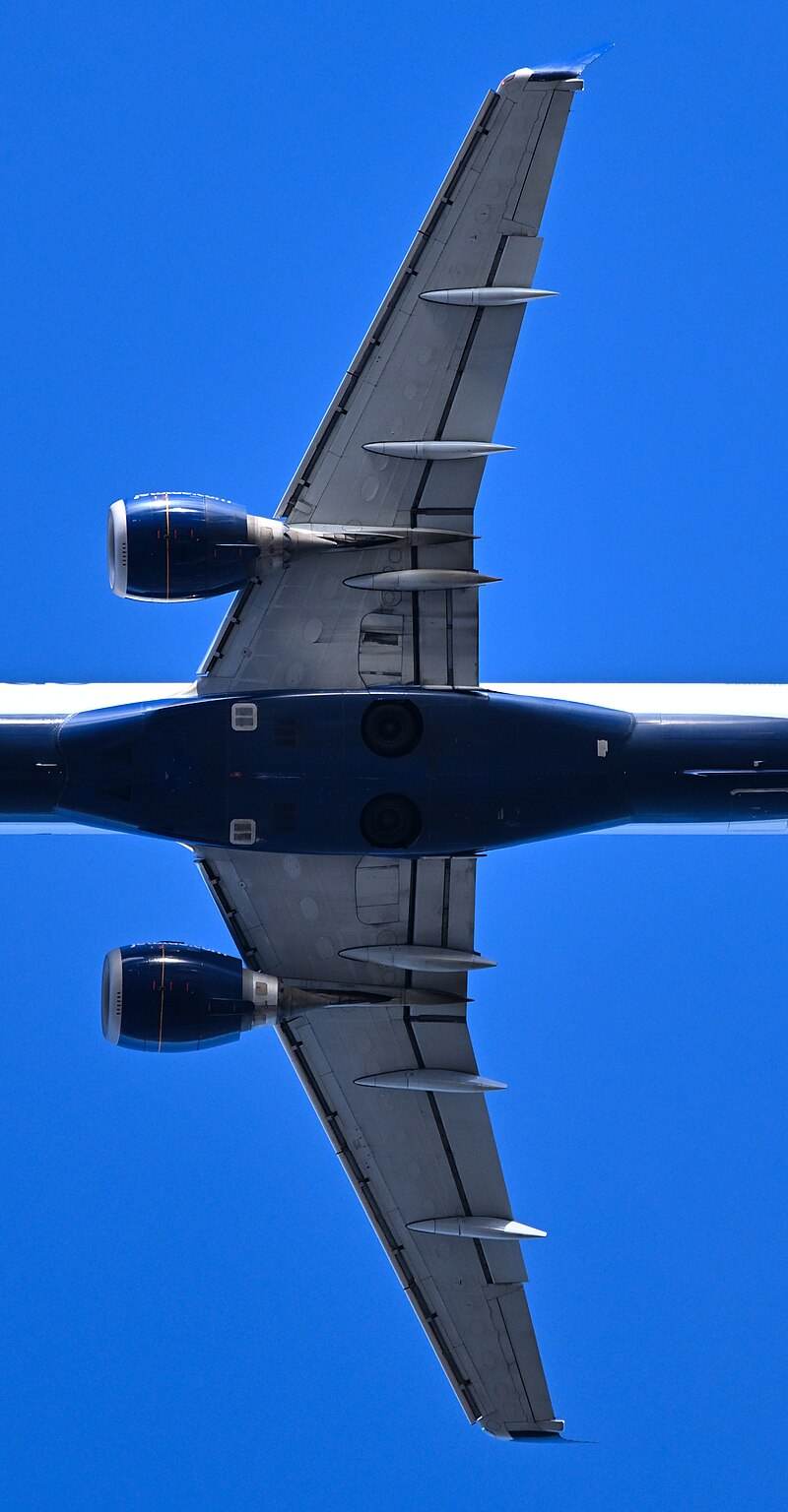 N274JB - Twin-engine aircraft