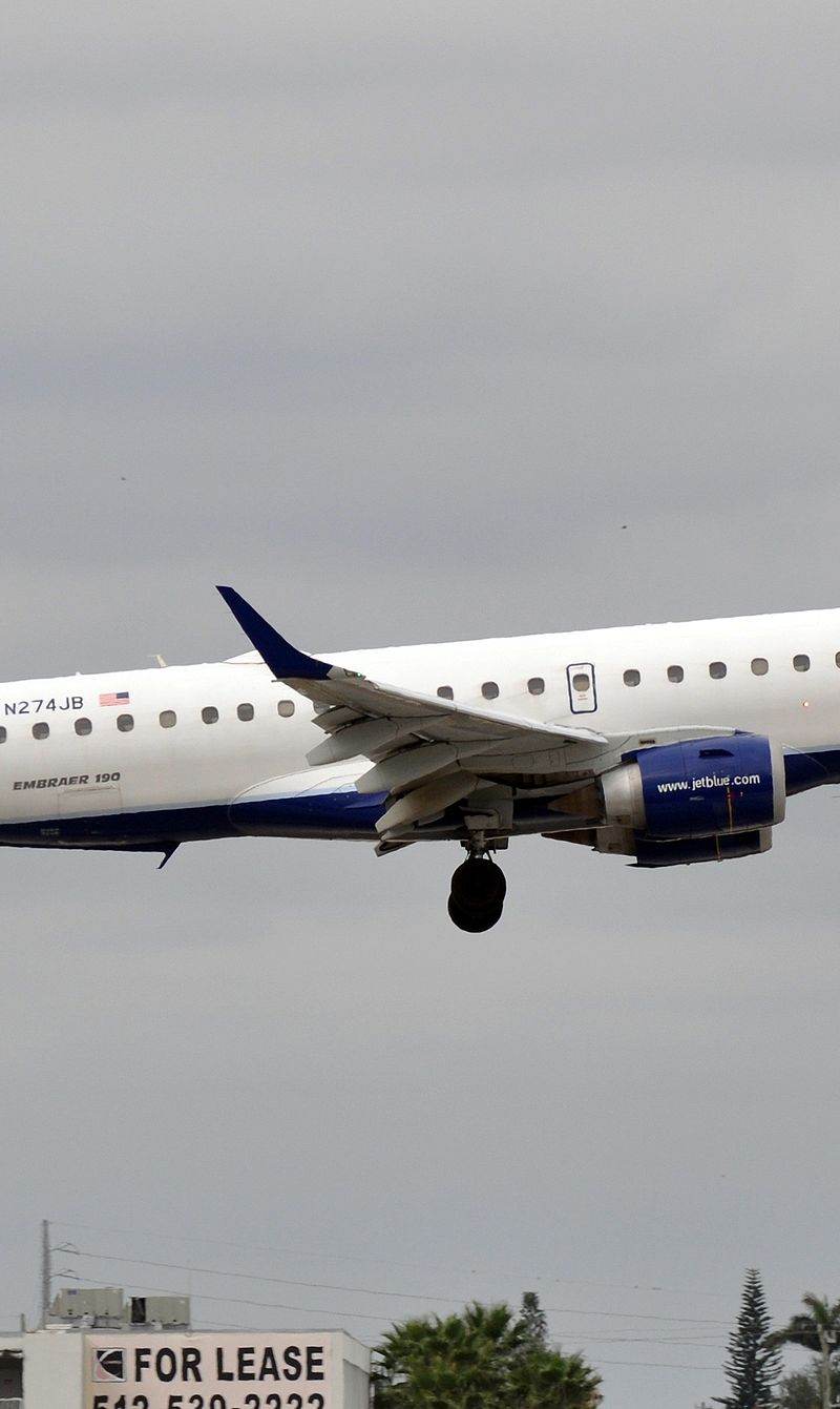 N274JB - Embraer