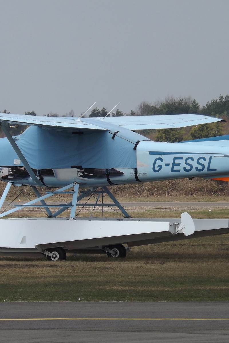 G-ESSL - Single-engine aircraft