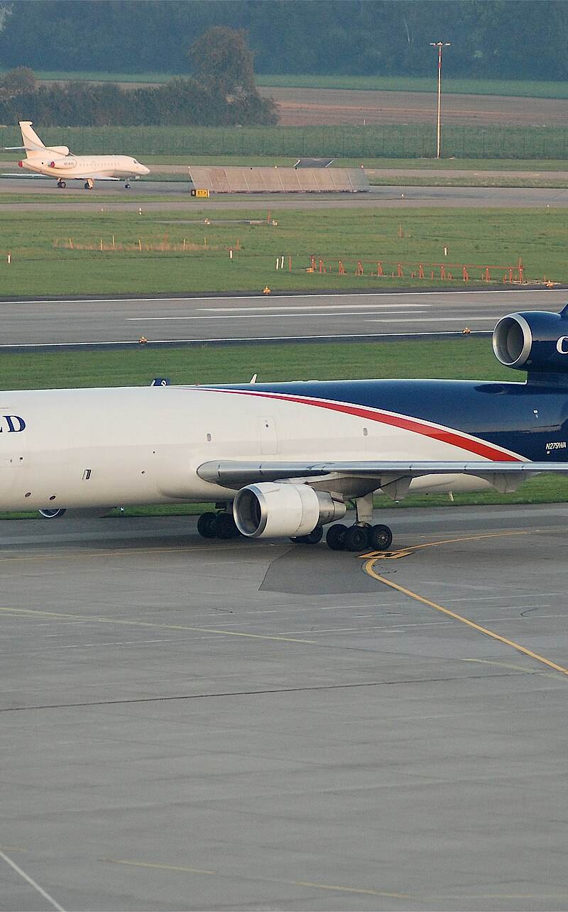 N279WA - Douglas