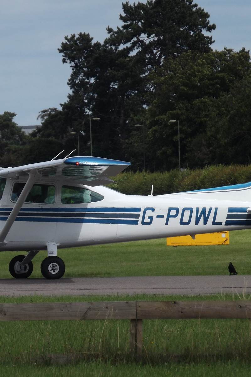 G-POWL - Cessna