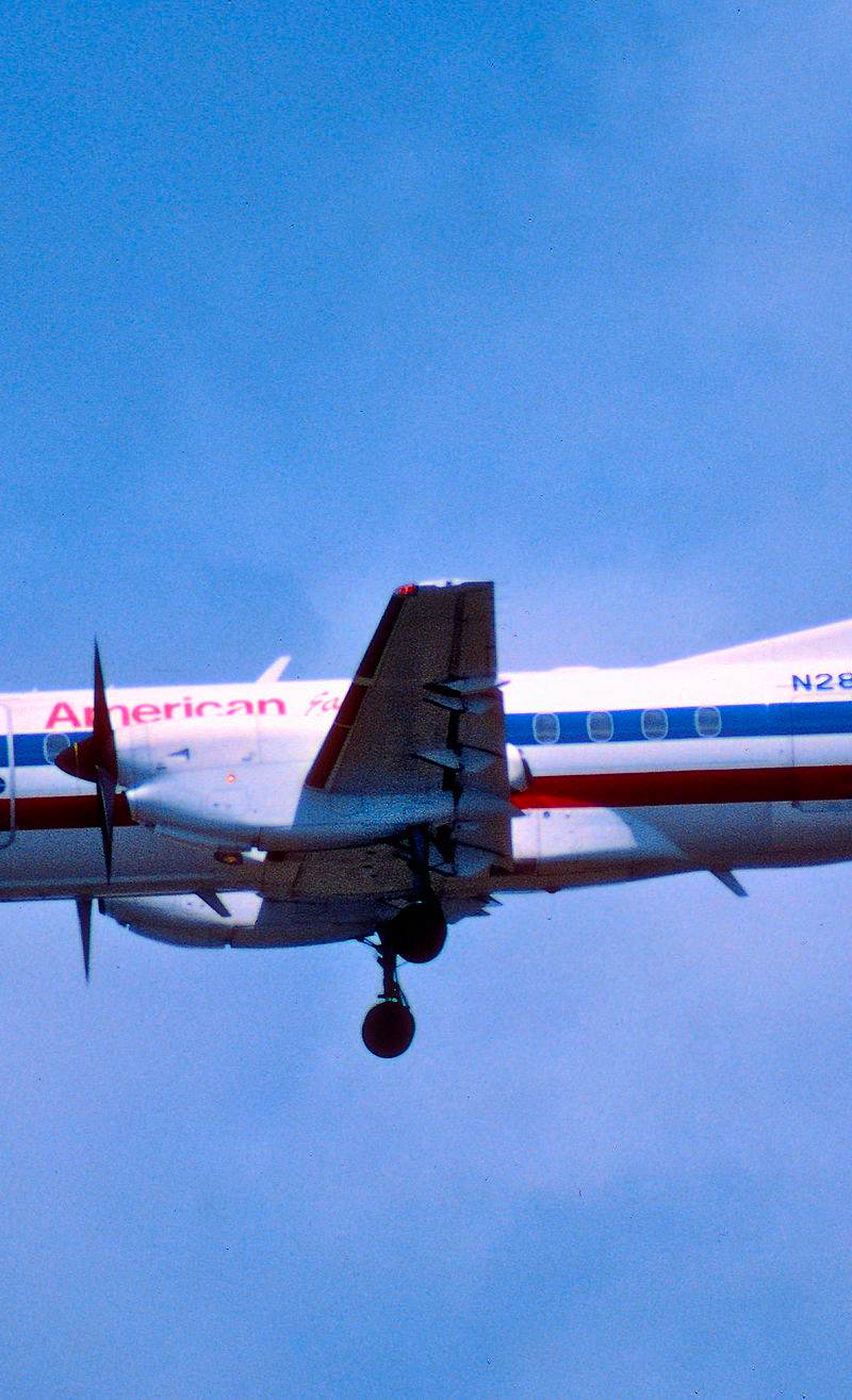 N280AE - Twin-engine aircraft