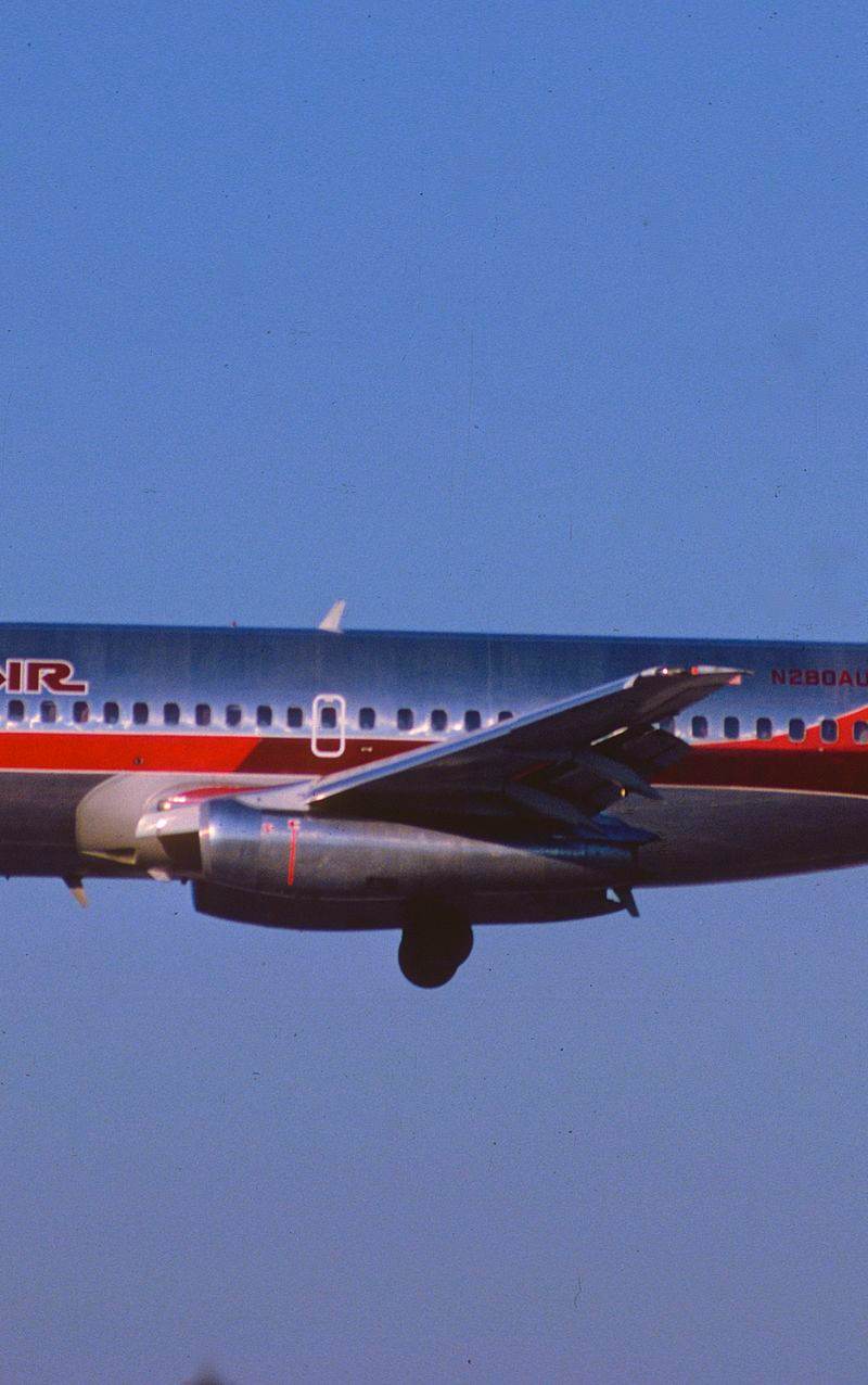N280AU - Boeing