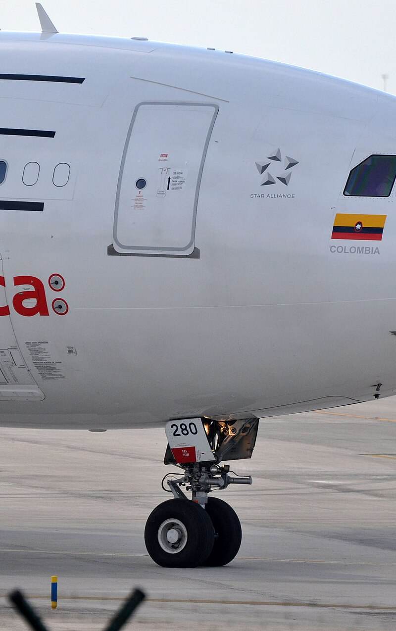 N280AV - Aircraft
