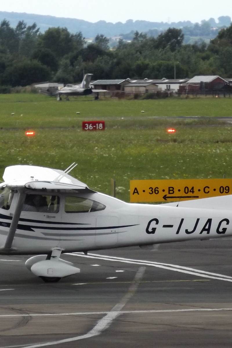 G-IJAG - Cessna
