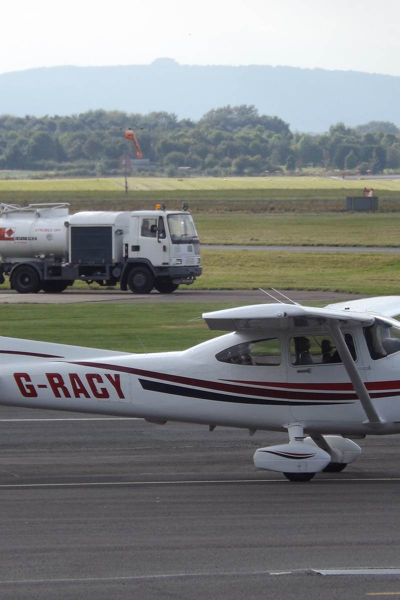 G-RACY - Cessna