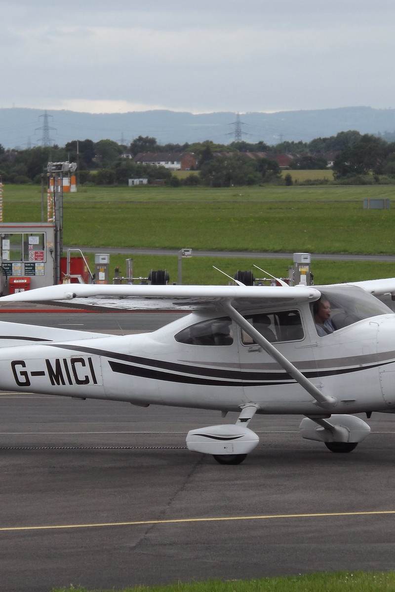 G-MICI - Cessna