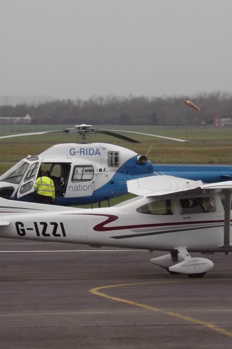 G-IZZI - Cessna