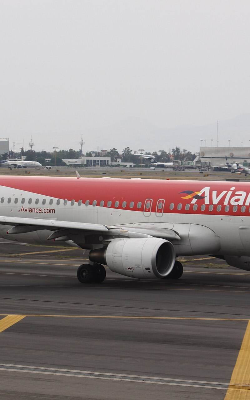 N281AV - Airbus