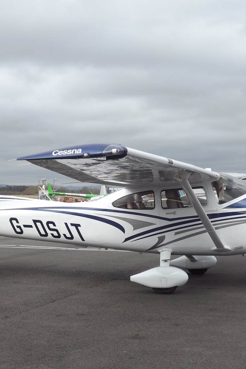 G-DSJT - Cessna
