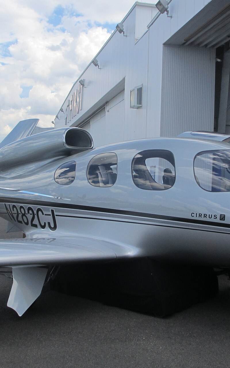 N282CJ - Cirrus