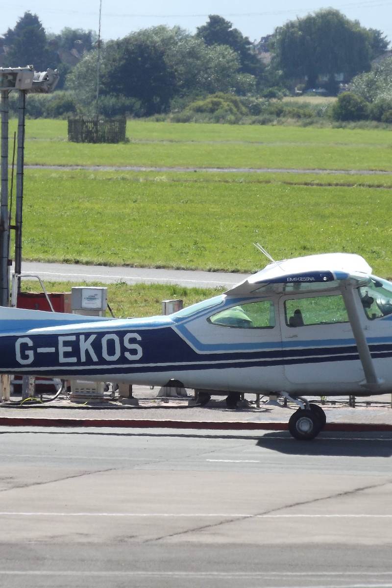 G-EKOS - Single-engine aircraft