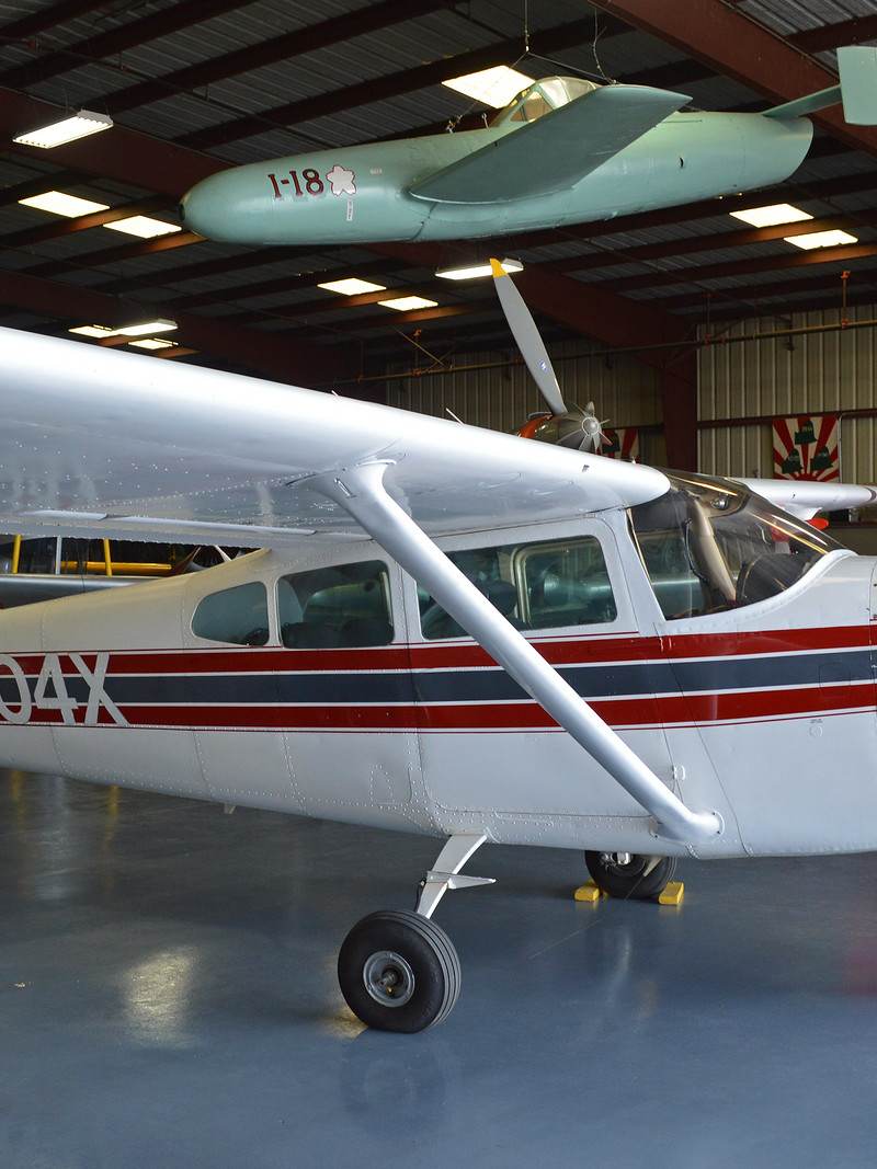 N8904X - Cessna