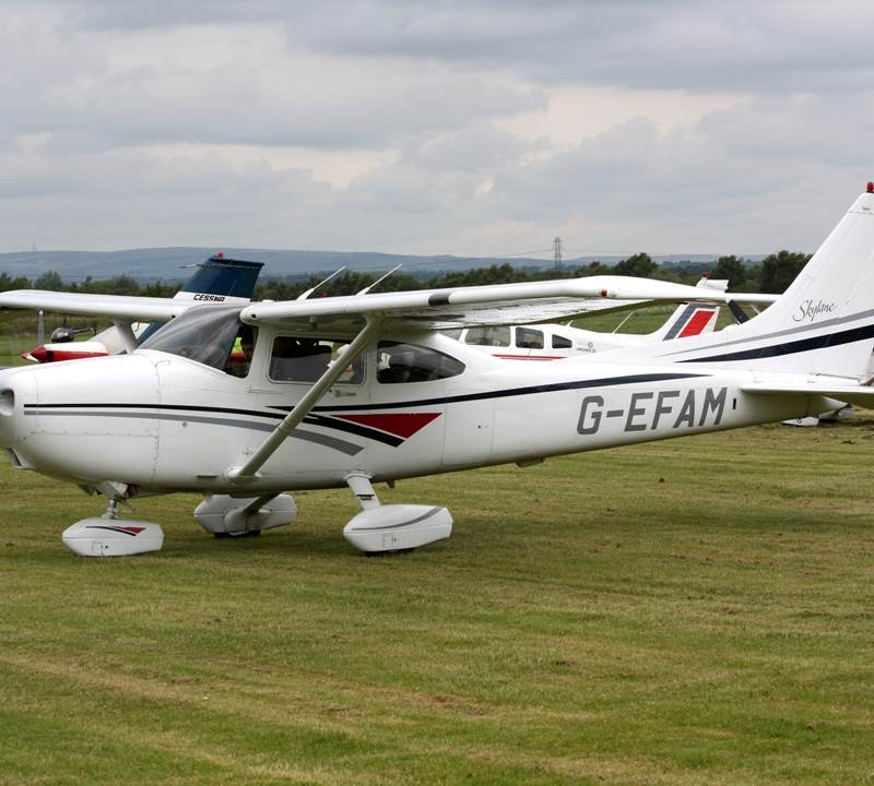G-EFAM - Single-engine aircraft