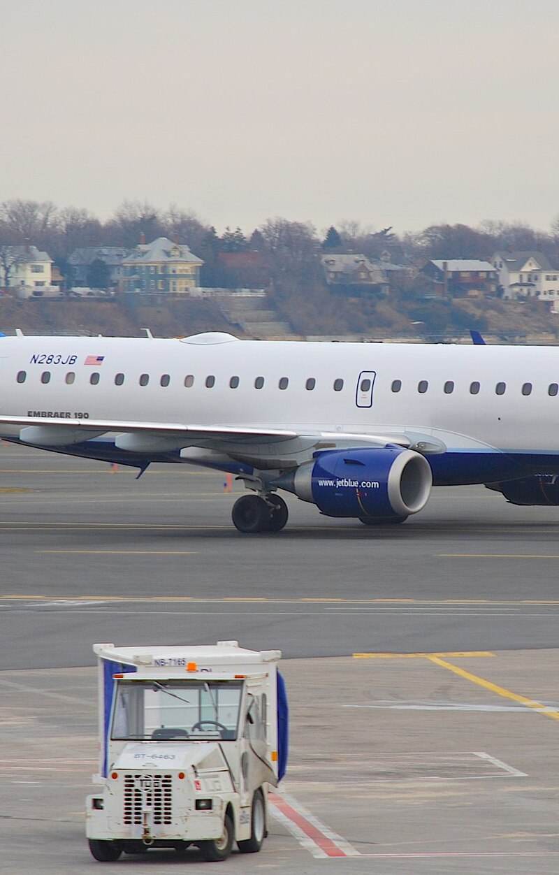 N283JB - Embraer