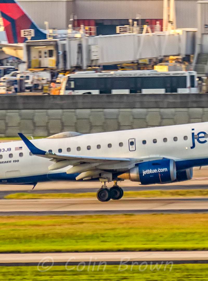 N283JB - Embraer