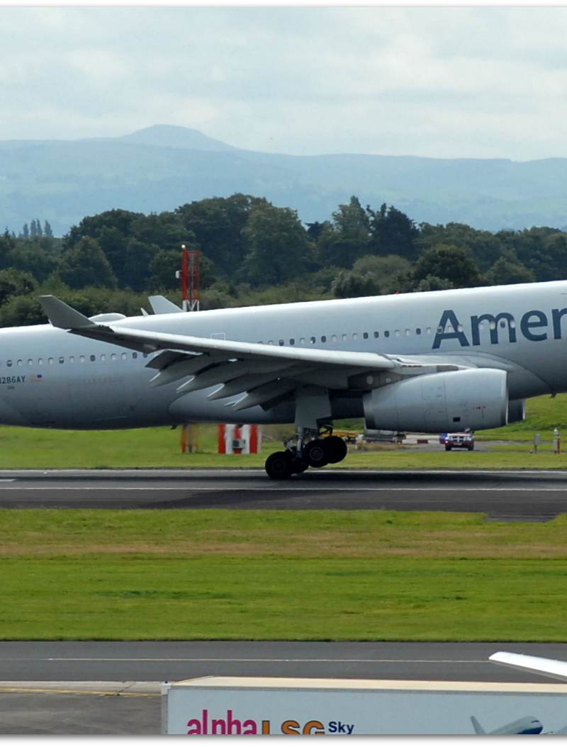 N286AY - Airbus