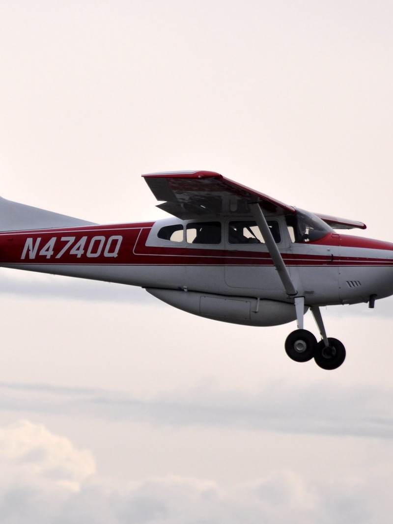 N4740Q - Cessna