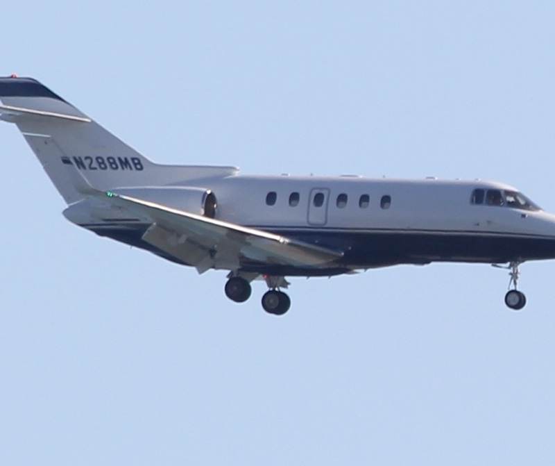 N288MB - Business jet