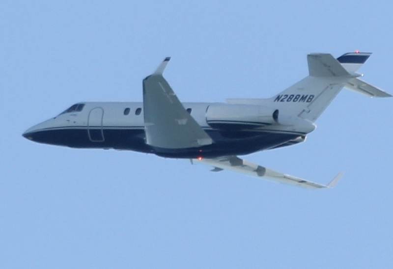 N288MB - Business jet
