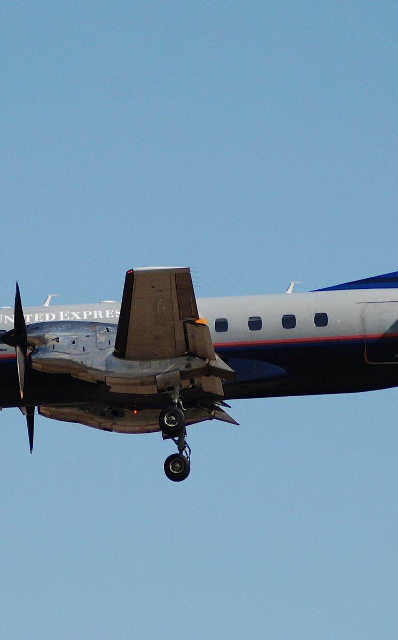 N290SW - Embraer