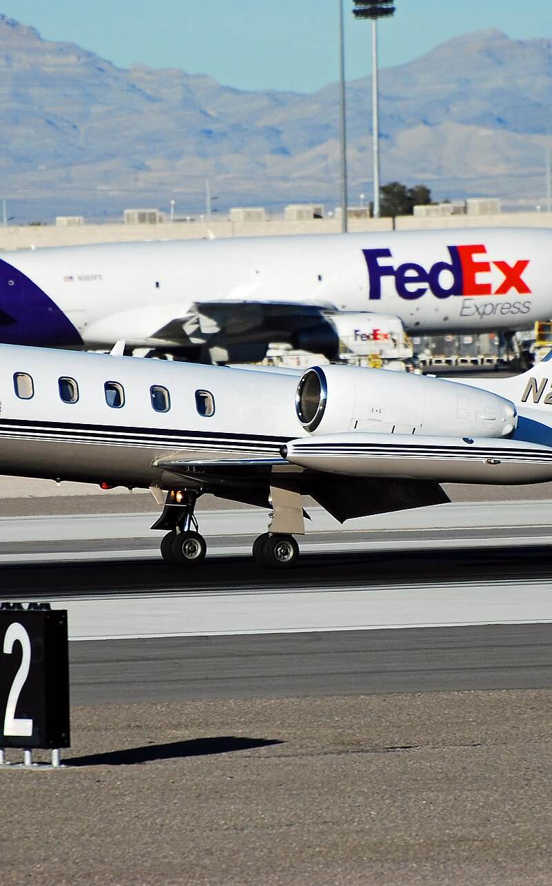 N292ME - Business jet