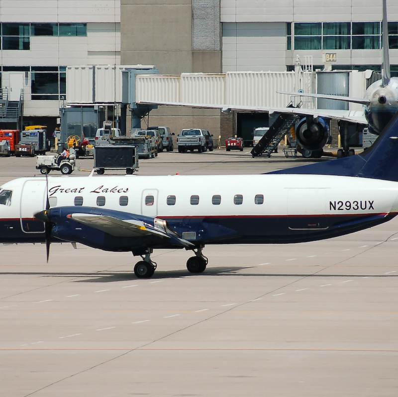 N293UX - Twin-engine aircraft
