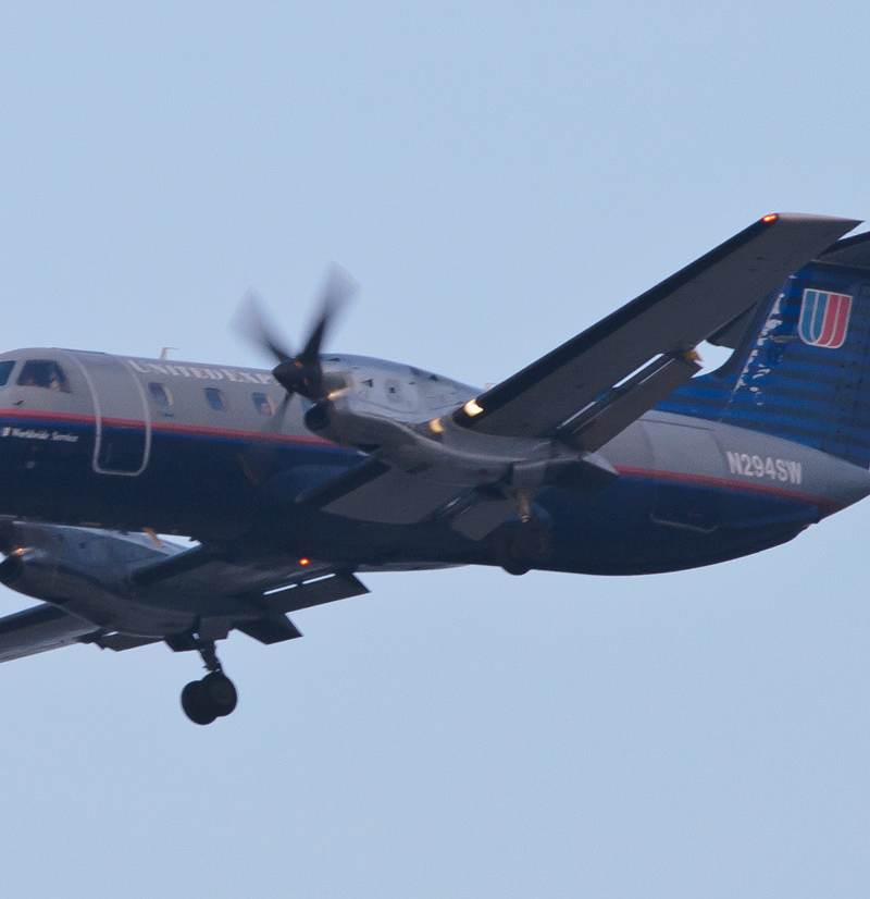 N294SW - Twin-engine aircraft