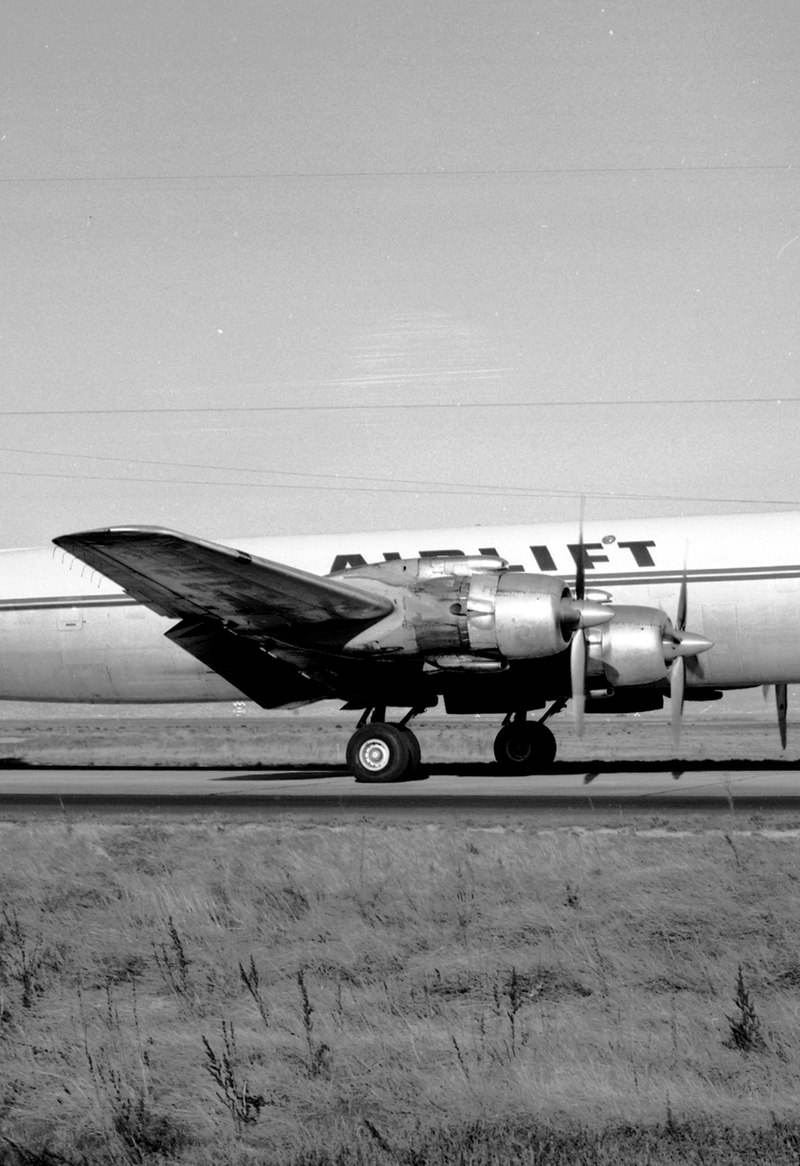 N296 - Aircraft