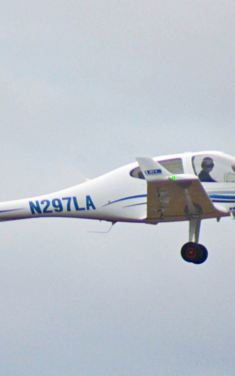 N297LA - Diamond