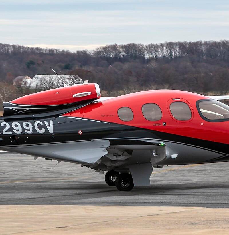 N299CV - Cirrus