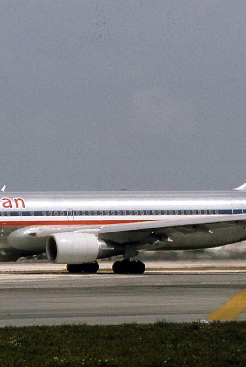 N301AA - Boeing
